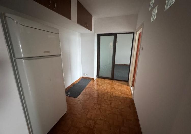 Vanzare Apartament 2 Camere Mihai Bravu - Baba Novac, Bloc Reabilitat - Poză 1