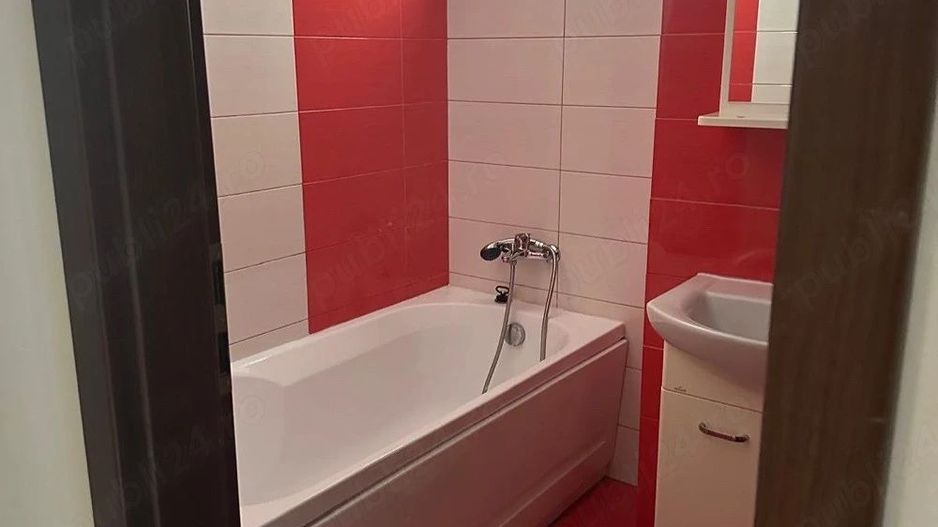 Apartament 3 camere, etaj 1, parcare inclusa, 2 băi, zona Trapezului - Poză 8