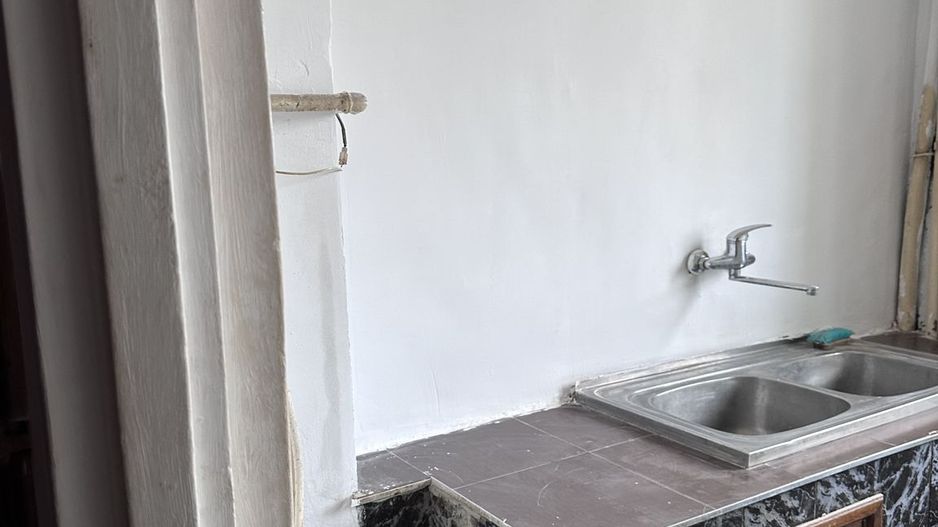 BRASADAS vinde ap 2 cam etaj 1/4 CARPATI. - Poză 4