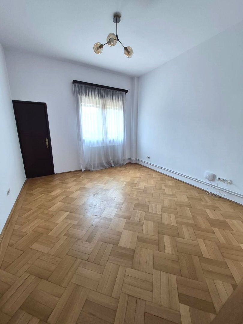 Apartament de închiriat | Aviatorilor | Vilă consolidată și renovată - Poză 4