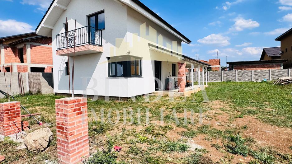 Casa individuala P+M Giarmata 584 mp 22 front, interior la alb - Poză 8