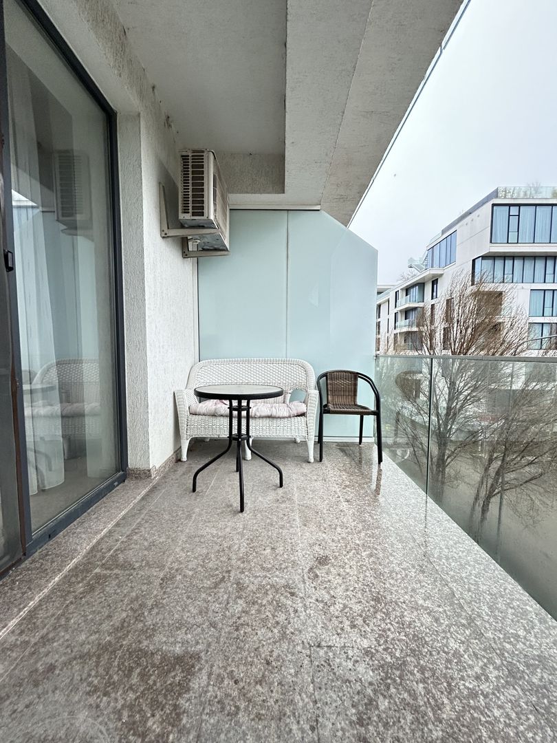 2 Studiouri în 1 | Mamaia | Club Crazy | Vedere frontală la mare - Poză 8