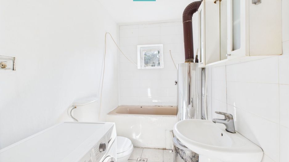 Casă cu 4 camere în Sânpetru German, Secusigiu - Poză 9