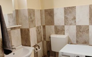 Apartament 3 camere de vânzare, 68 mp. Locație ideală pentru familie. - Poză 8