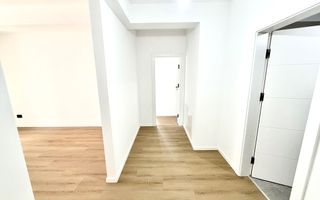 Apartament cu 4 camere pe 2 nivele in Giroc - Poză 6