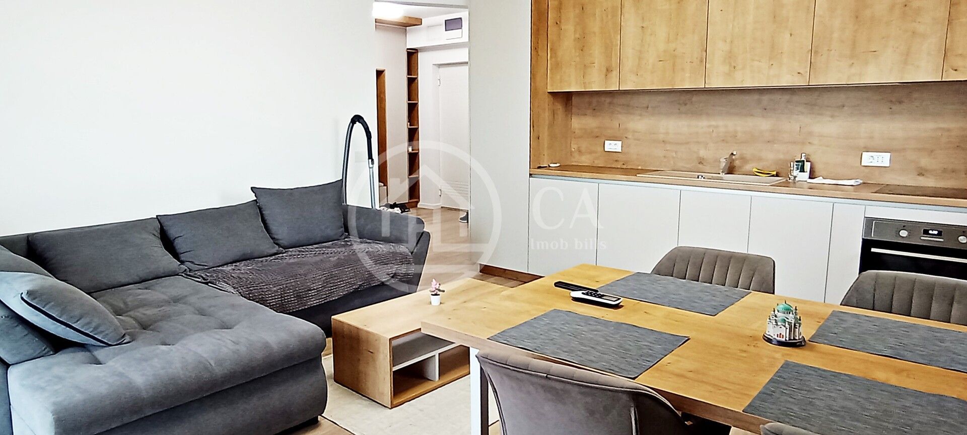 Apartament cu 3 camere de inchiriat in Prima Onestilor, Oradea - Poză 3