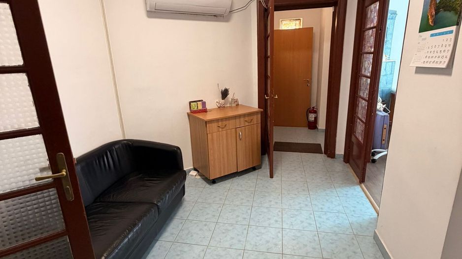 URGENT!, OPORTUNITATE RARA,APARTAMENT+GARSONIERA BONUS, SINGUR PE ETAJ - Poză 7