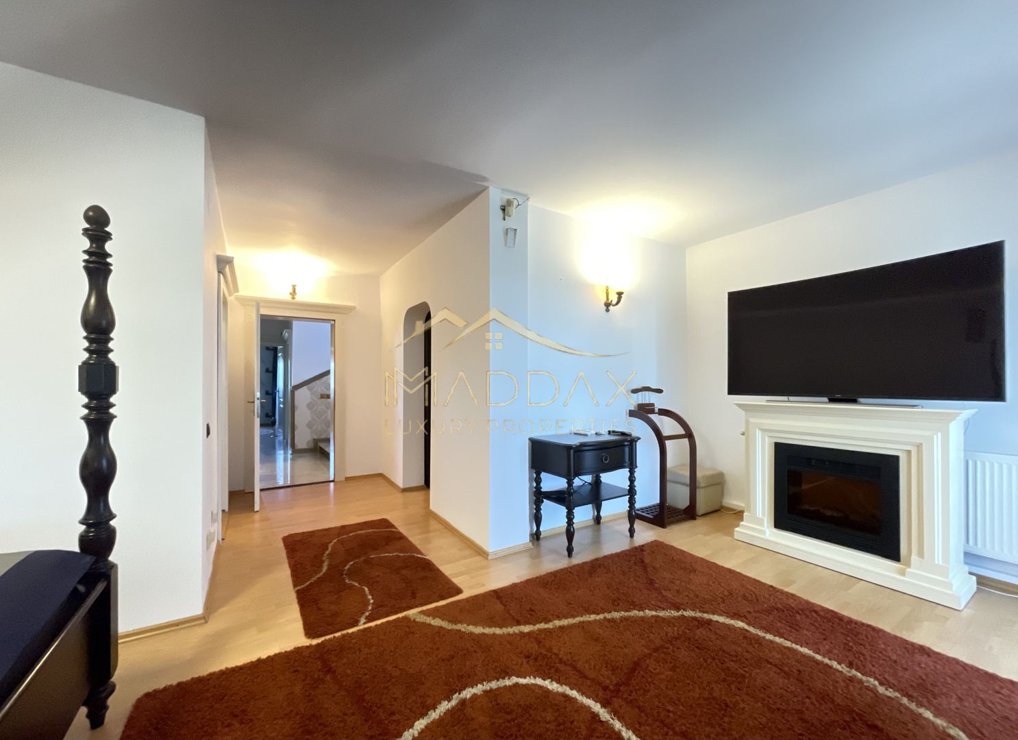 Vila 7 camere**Lake view**Ponton privat**Piscina**Teren 933 MP//Balotesti - Poză 25
