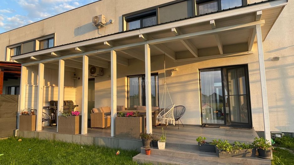 Casă duplex SMART de vânzare – complet mobilată - Cartier Europa - Poză 5