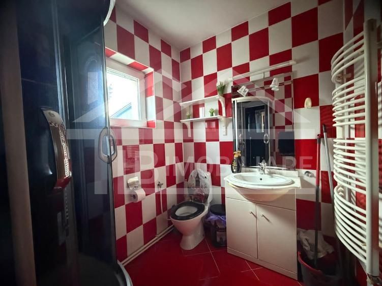 Casa cu 5 camere, 213mp, Zona Santana de Mures - Poză 12