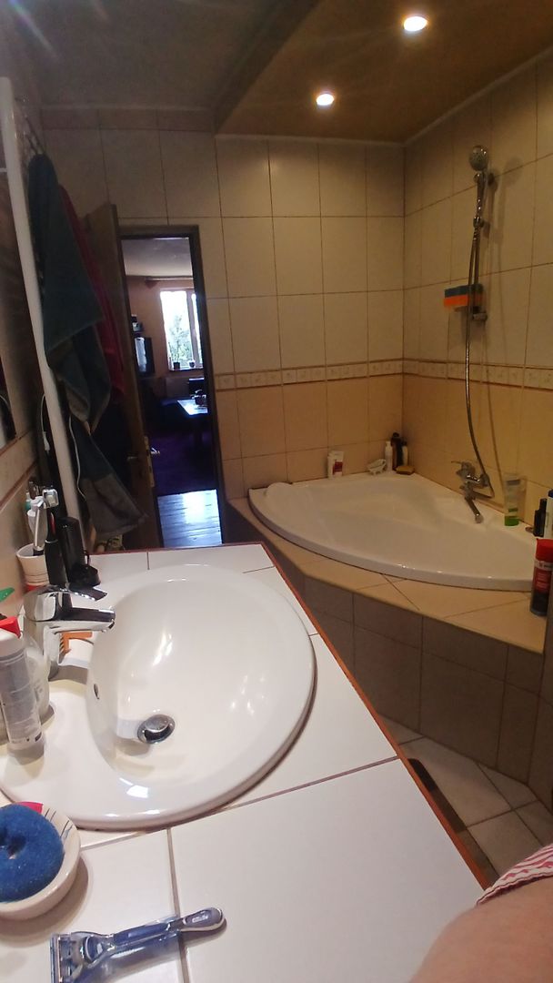 Casă individuală de vânzare în Șura Mare – ideală pentru 2-3 familii - Poză 18