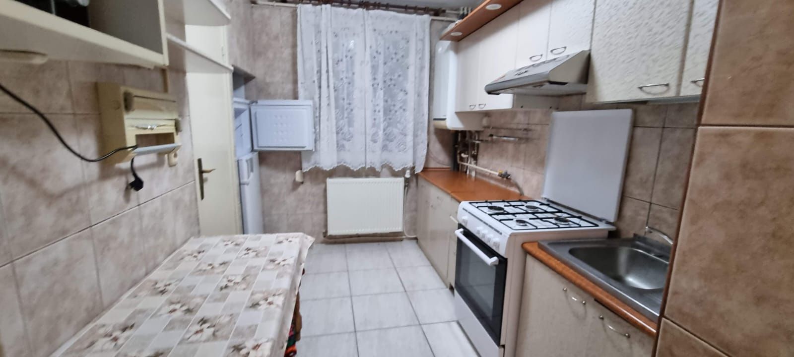 Inchiriere Apartament 3 camere- zona Berceni-Centrala proprie - Poză 7