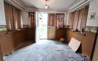 Casă de vânzare cu 10 ari teren -Central-Miresu Mare! - Poză 10