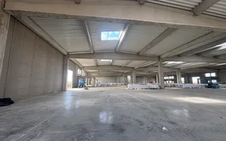 Spatiu de productie si depozitare 885 mp - Poză 12