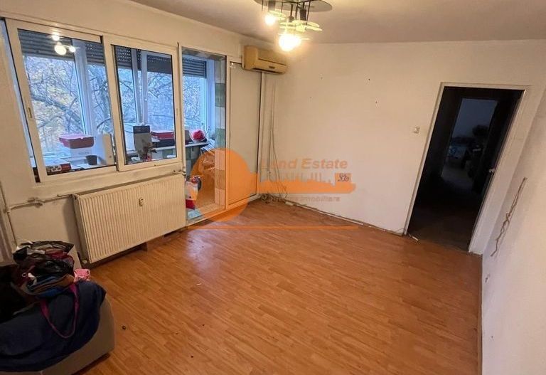 4 camere Apusului-Pacii ( bloc reabilitat ) - Poză 1