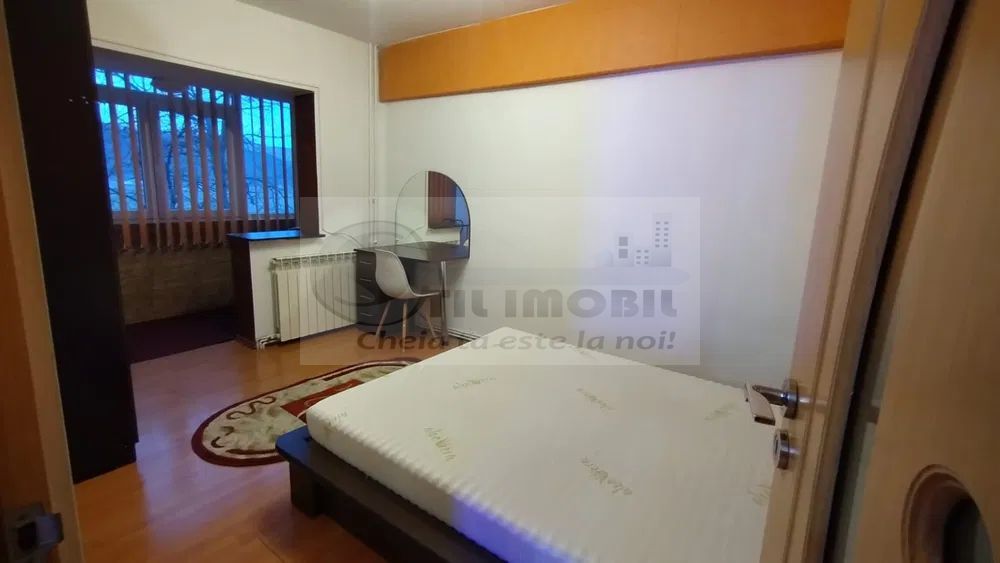 Apartament de 3 camere Dacia - 420 euro - Poză 4