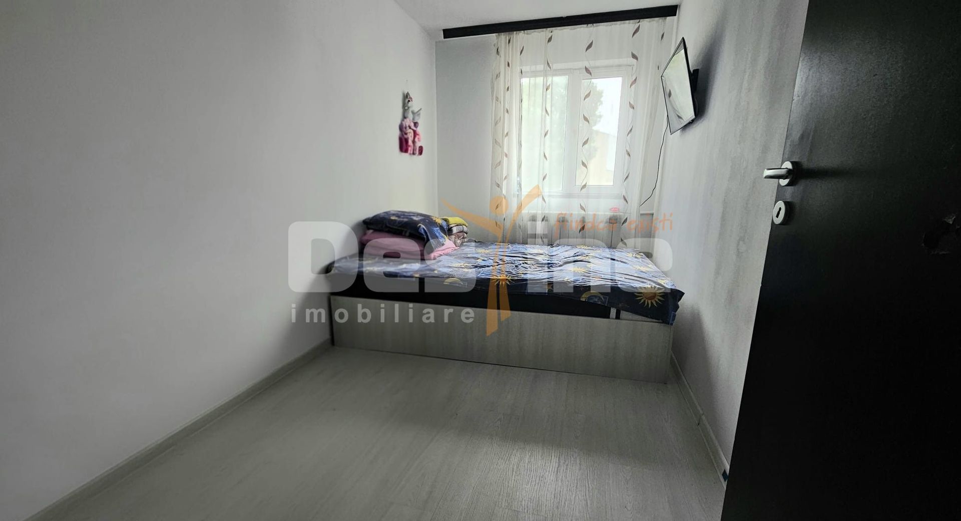 De vanzare Apartament 4 camere, Zona Inel 2 - Poză 7