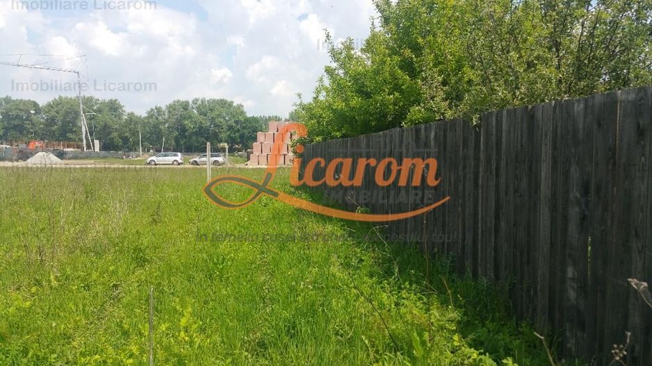 Teren 2000 mp,Tractorul 7,ideal constructie blocuri pret 160 eur/mp - Poză 3