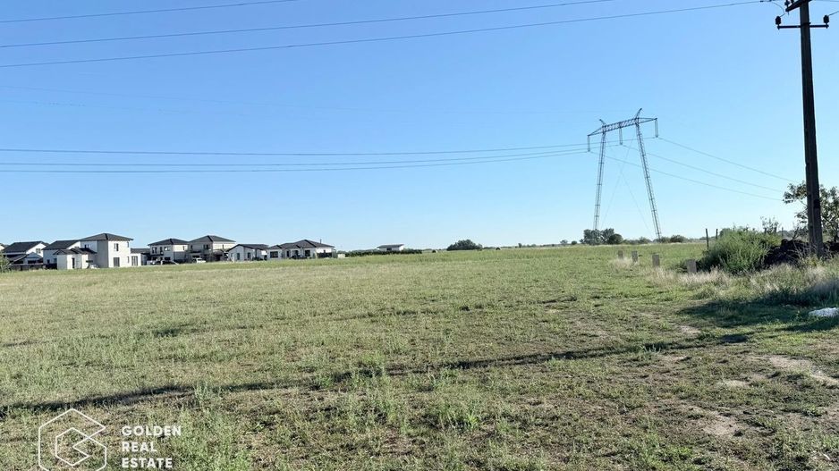 Teren intravilan langa Westfield, 2 parcele - Poză 2