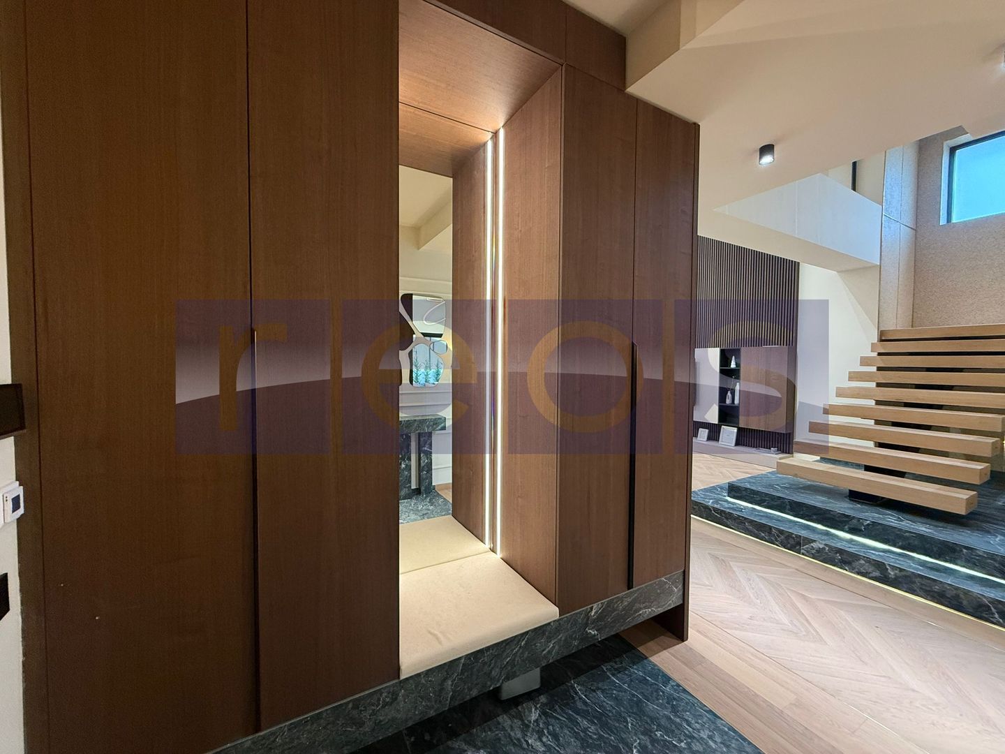 VANZARE VILA DEOSEBITA  | IANCU NICOLAE | ULTRAFINISATA | 384MP | - Poză 67