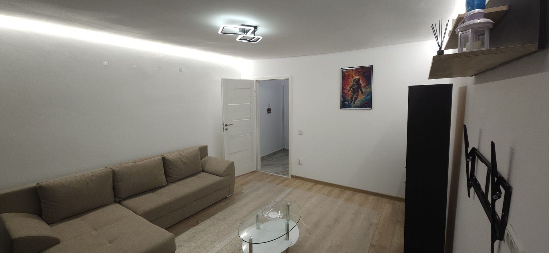 Sibiu/ Metrou Favorit 3 minute pe jos/ Renovat 2025 - Poză 5