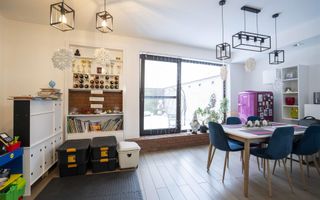 Vila 4 dormitoare garaj Ultracentral - Poză 16