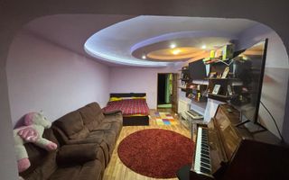 Apartament 2Camere 63mp -3Balcoane -Boxa-Bloc din 1987-Zona Rond Vechi! - Poză 3