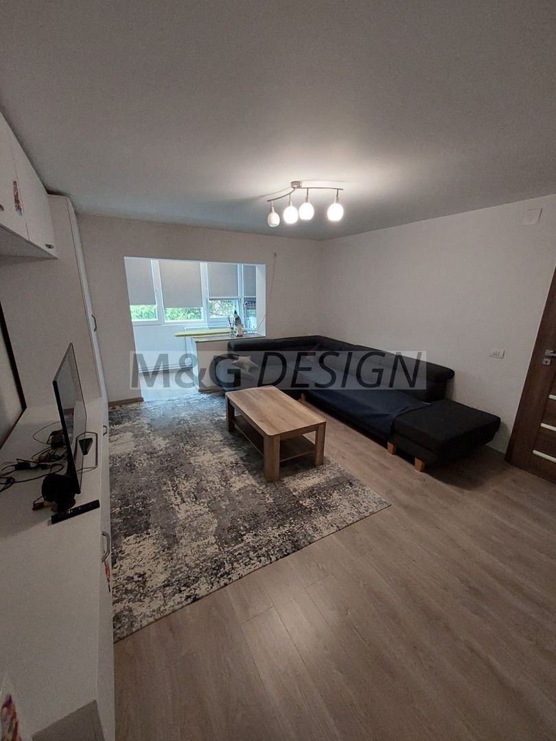 Apartament 3 camere zona Kiriac - Poză 1