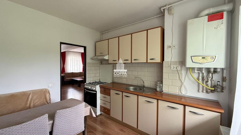 Apartament de vânzare 3 camere strada Rozelor - Poză 5