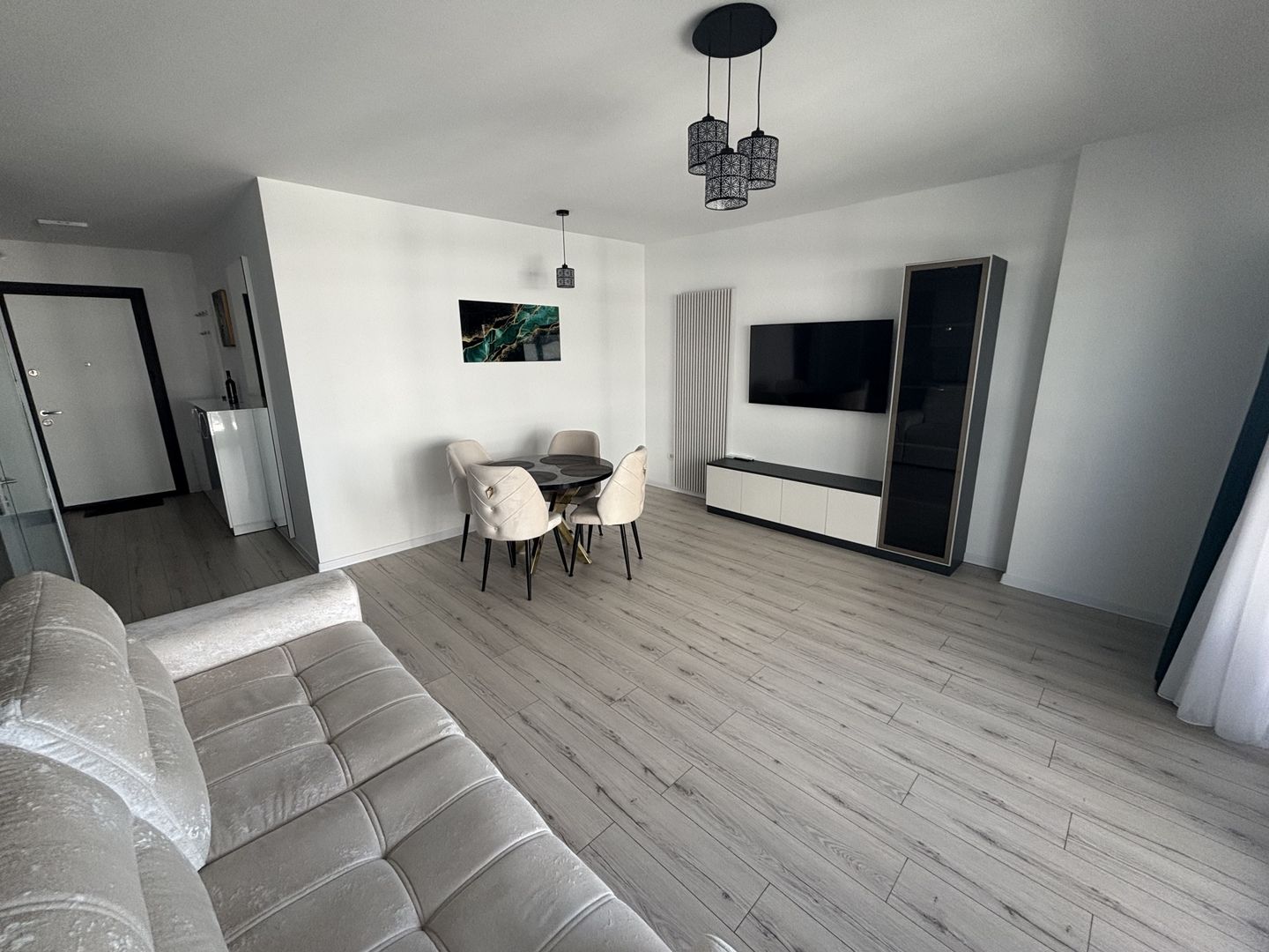 Chirie 2 Camere GranVia Lake View - Terasă cu vedere la Lac - Poză 6