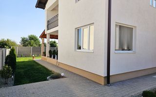 1/2 Duplex superfinisat, 4 camere, 255 mp teren, Cetate - Poză 1