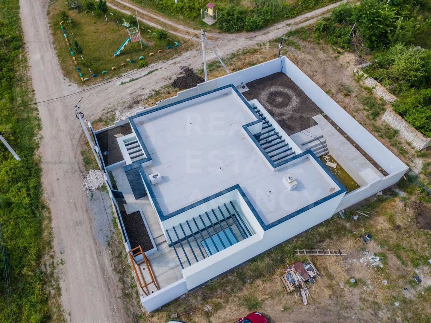 Vânzare, Casă Hi-Tech, 4 camere, str. Ion Suruceanu, Ialoveni - Poză 12