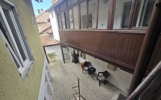 Apartament 3 camere curte privata zona Centrala - Poză 4