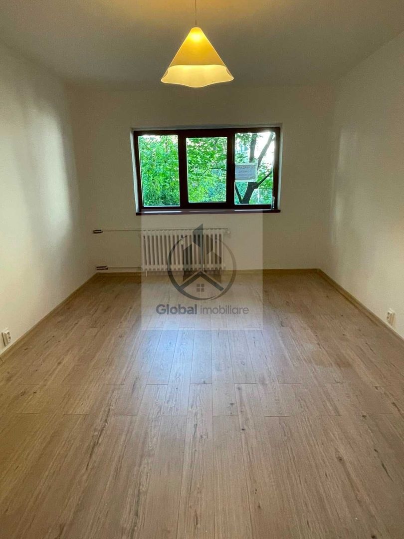 Vanzare apartament 2 camere propietar - Poză 2