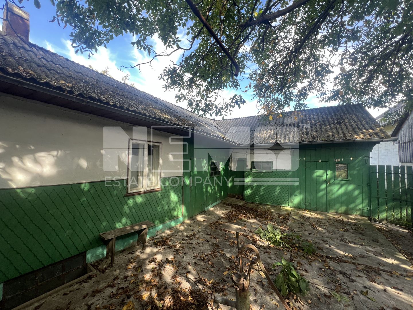 Casa Dornesti | 13 Ari | 69.500 EURO - Poză 3