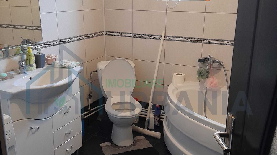 Casă tip duplex în Valea Lupului, str. Camil Petrescu nr. 38, Iași - Poză 8