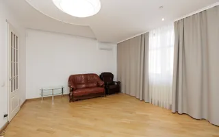 Chirie, casă, 3 nivele, strada Frumoasa, Centru - Poză 14