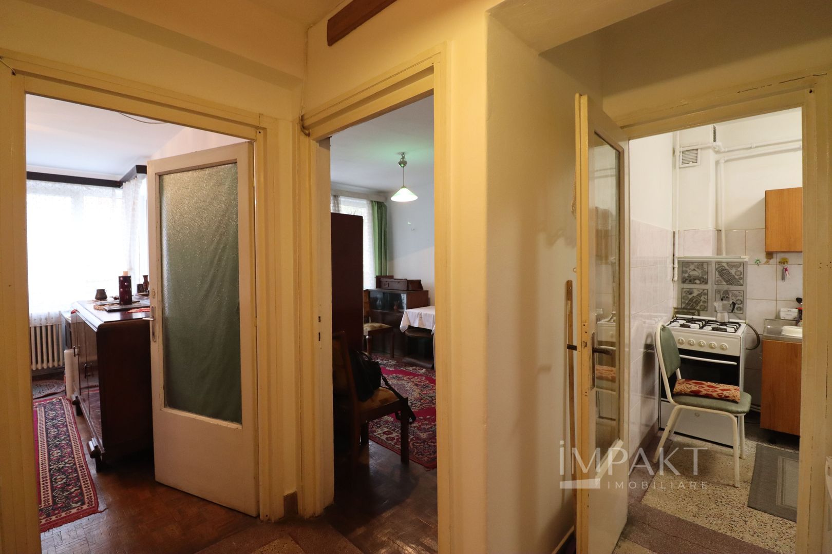 Apartament cu 2 camere, zona Semicentrala, aproape de Cetatuie! - Poză 8