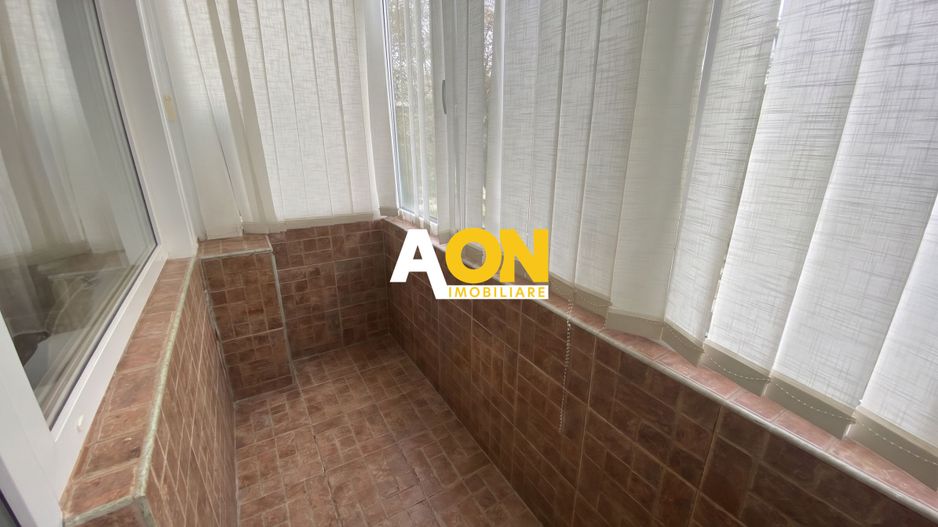 Apartament 2 Camere, Etaj 3, Loc de Parcare, Cetate - Poză 8