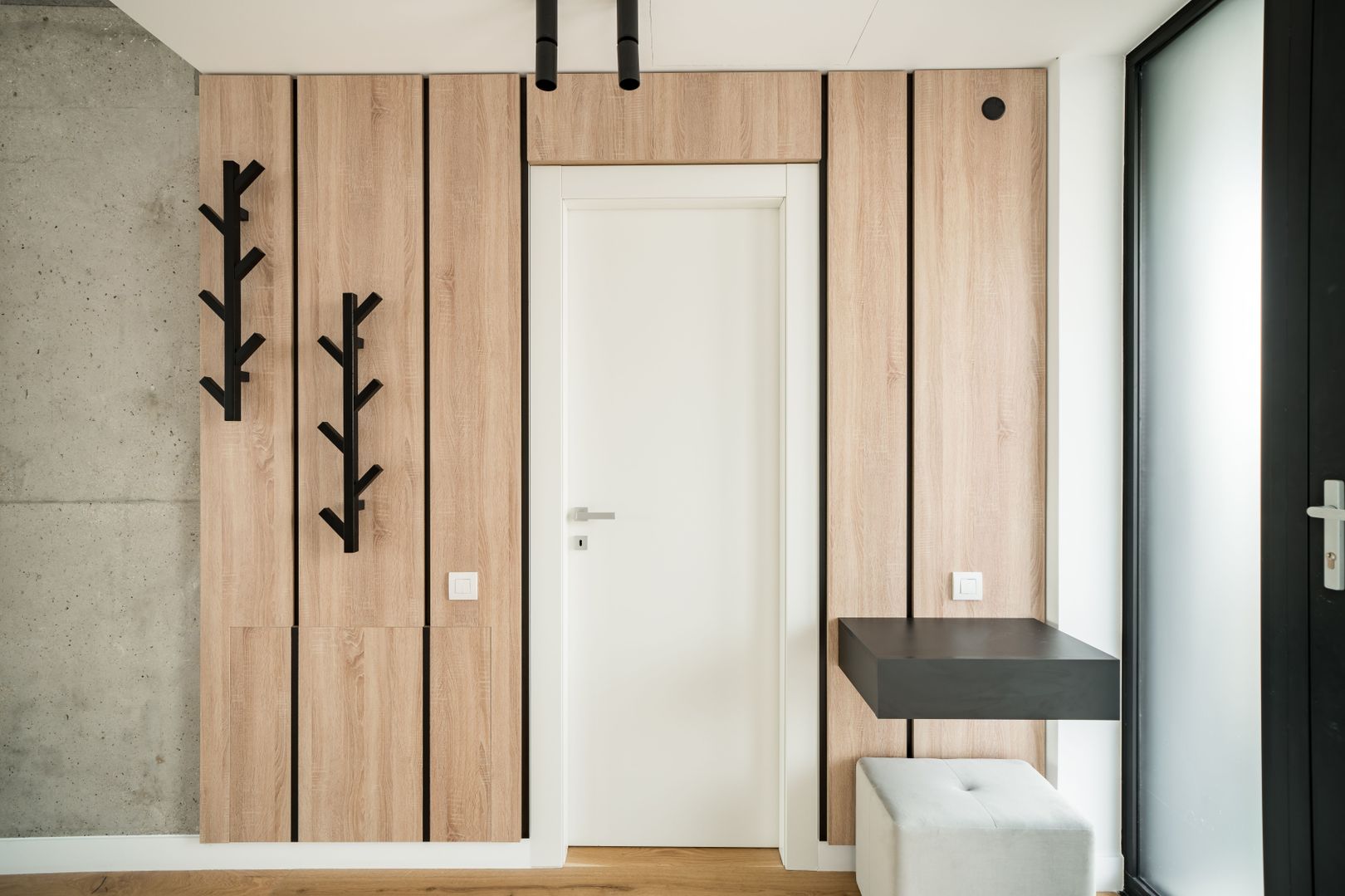 Vila tip UV03 mobilata partial in Amber Forest-prima inchiririere - Poză 4