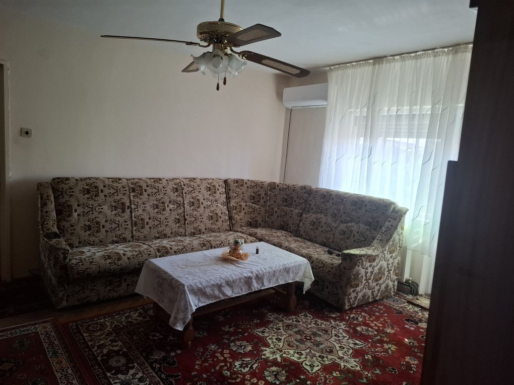 Apartament 2 camere zona Micro 16 - Poză 1