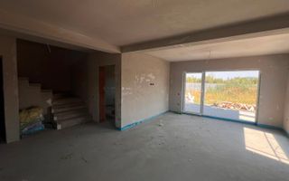 Casa moderna in Selimbar cu garaj- Terasa la parter, 2 balcone la etaj - Poză 3