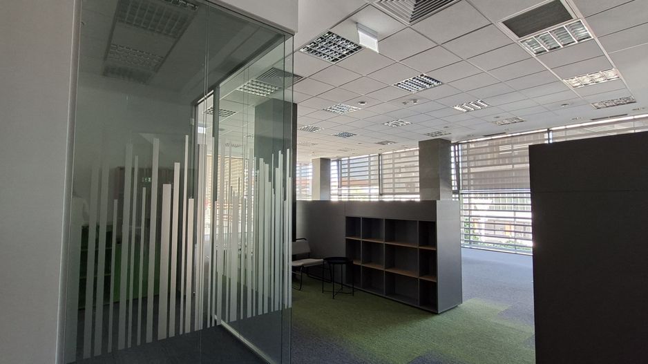 Spatiu pentru birou 258mp - Piata 700 - Poză 21