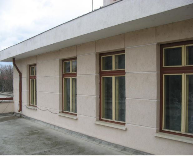 cladire birouri Saveni - Poză 2