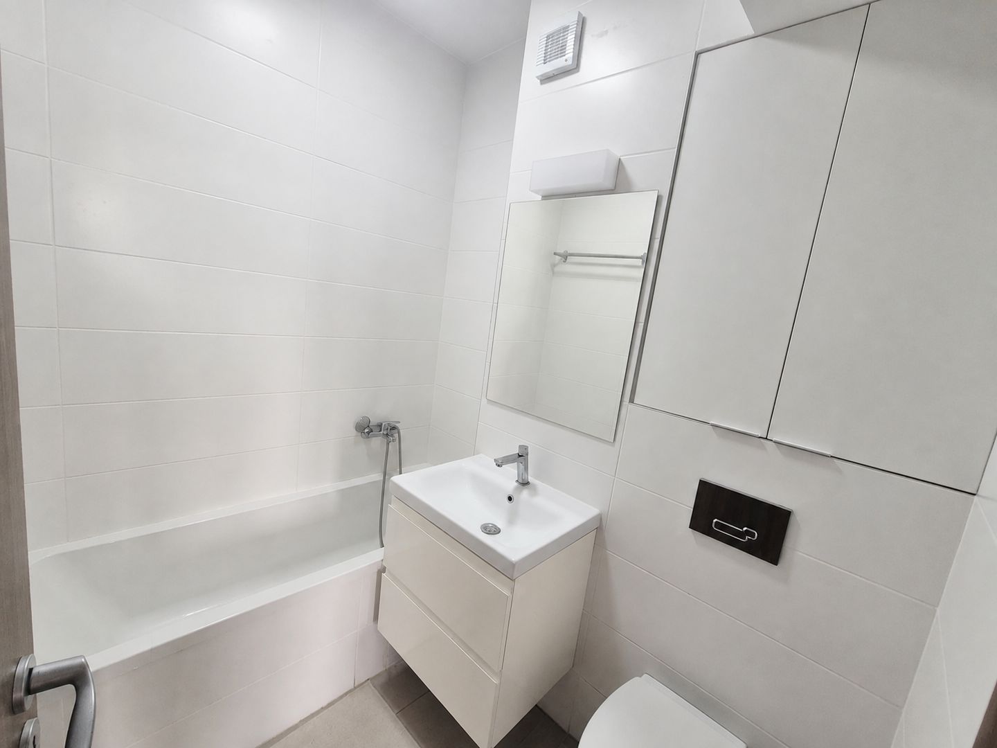 Apartament 3 camere de vânzare | Bloc nou | Parcare |  Rahova Salaj - Poză 17
