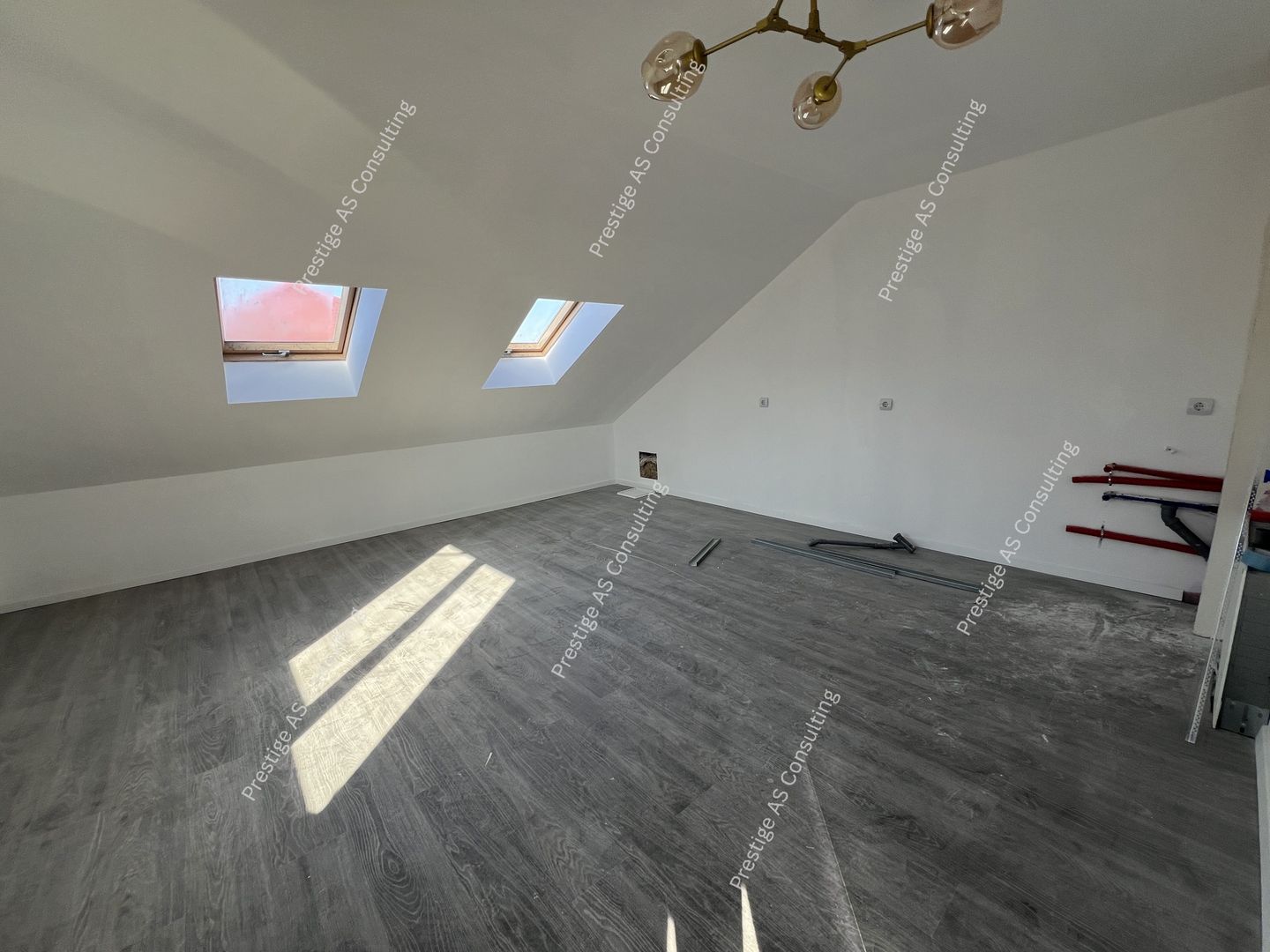 Vila 11 Camere | 7 locuri de Parcare | Liziera Padurii-Dumbravita - Poză 5