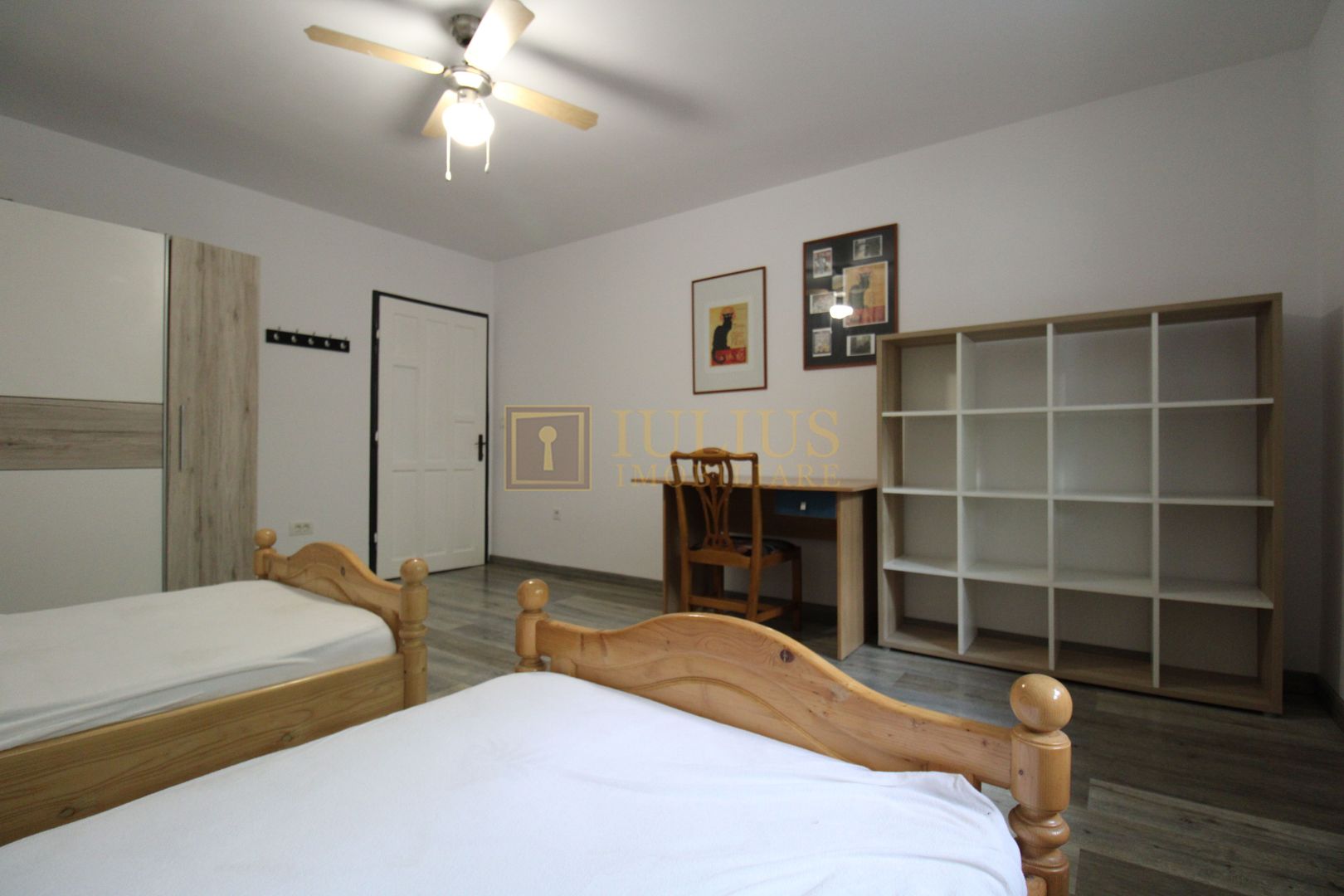 Zona aradului, 4 camere + 2 bai, centrala proprie - Poză 20