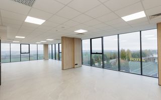 Chirie un complex de birouri ultra-modern, bulevardul Dacia, Botanica - Poză 27