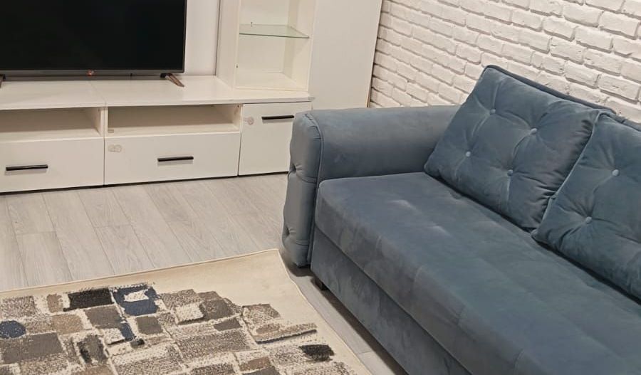 DE ÎNCHIRIAT - Garsonieră mobilată și utilată, zona Crucea Garii. - Poză 3