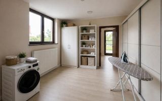 SNAGOV VILA | 36m DESCHIDERE LA LAC | PONTON 250mp | JACUZZI | SPA | BOWLING - Poză 20